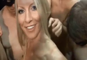 emmastarr Porno Video: londoner fi**schw**z orgie  ..  ...