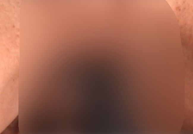 emmastarr Porno Video: solo fo**enfi** ganz nah .